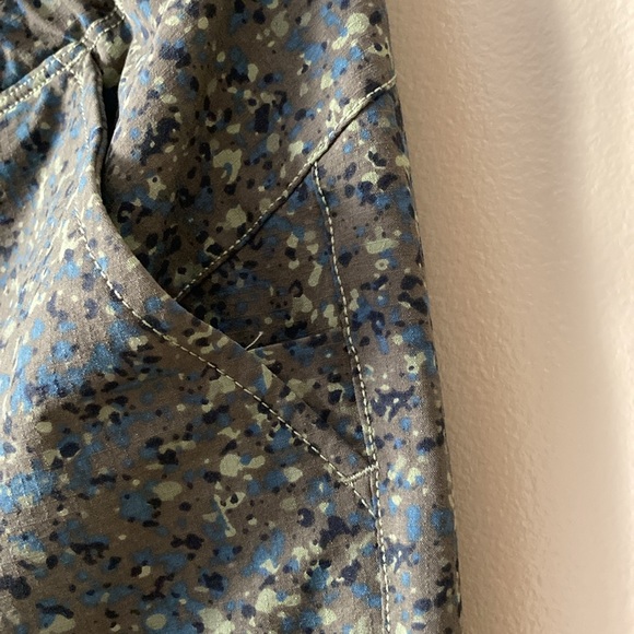 MEC hiking pants - Picture 3 of 9